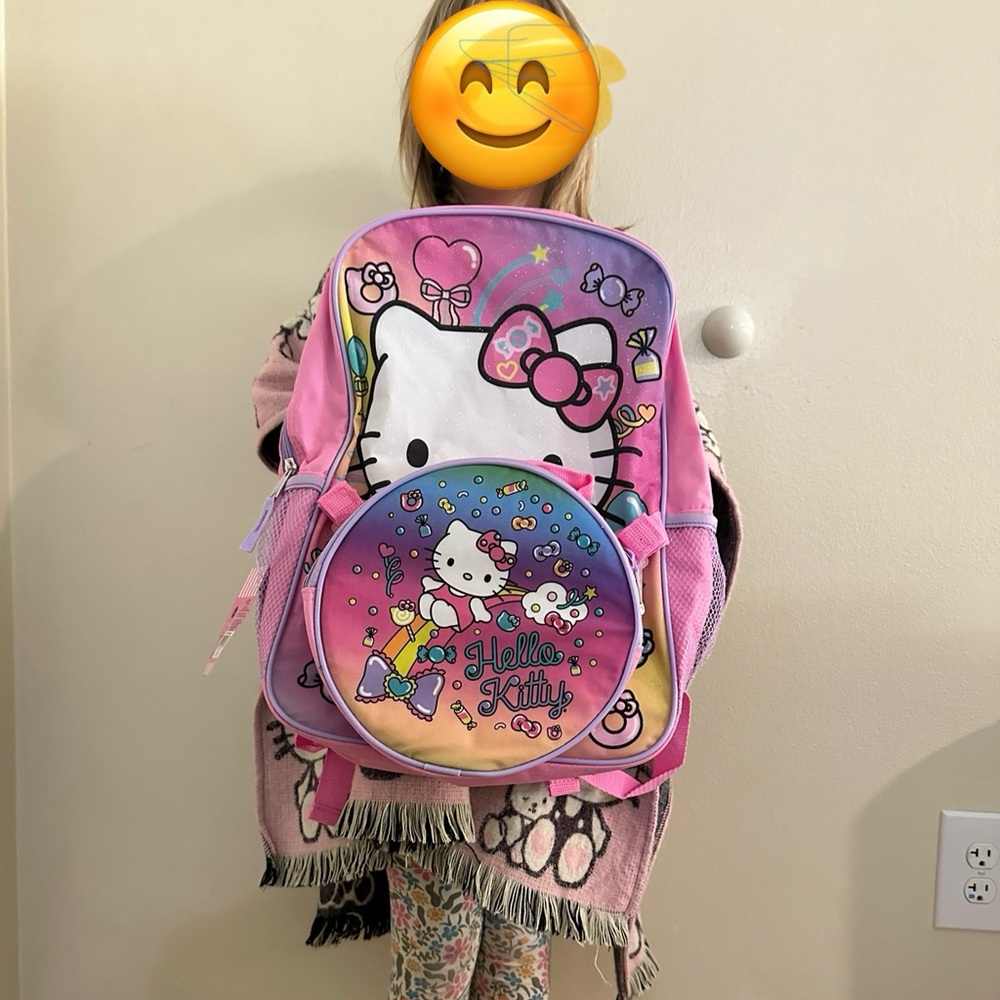 Hello kitty bundle - Picture 2 of 4